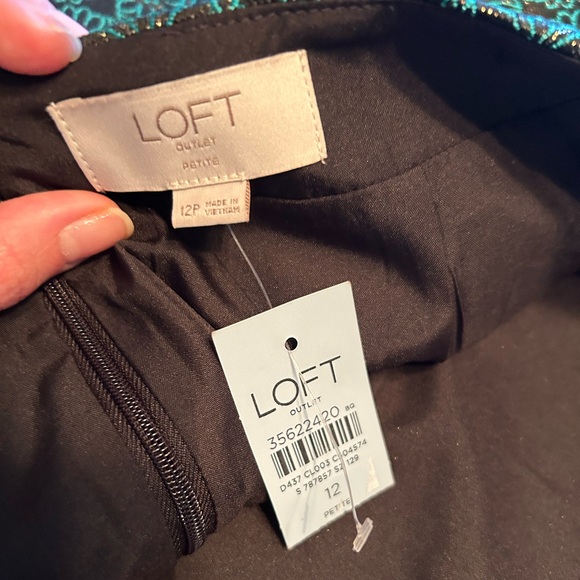 Loft Green Black Jacquard Floral Mini Skirt NWT - Picture 5 of 6